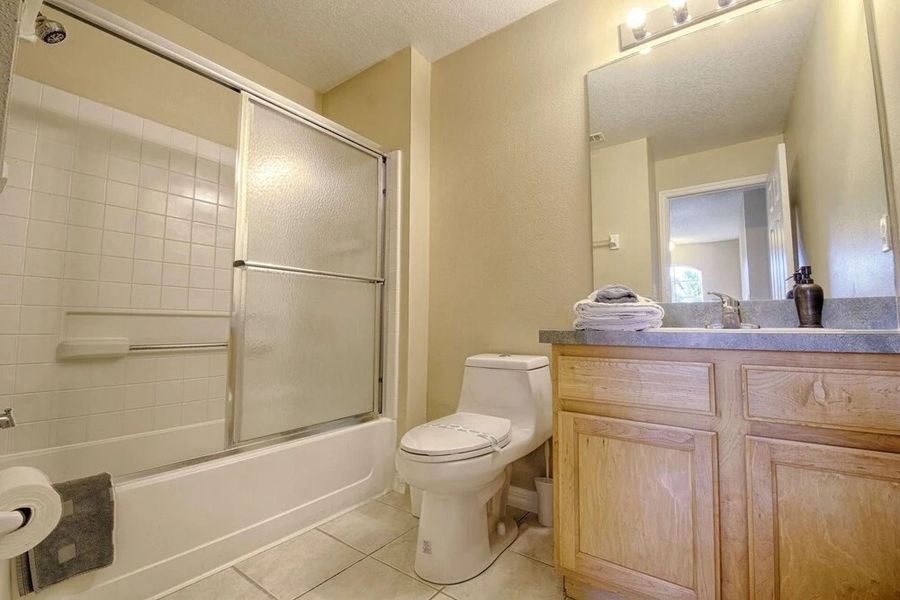 photo-1