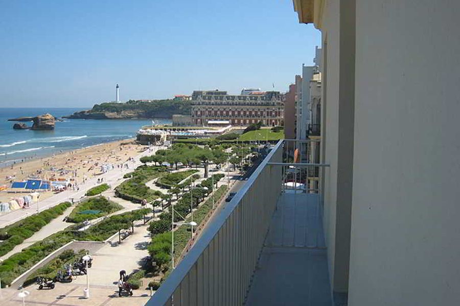 photo-0