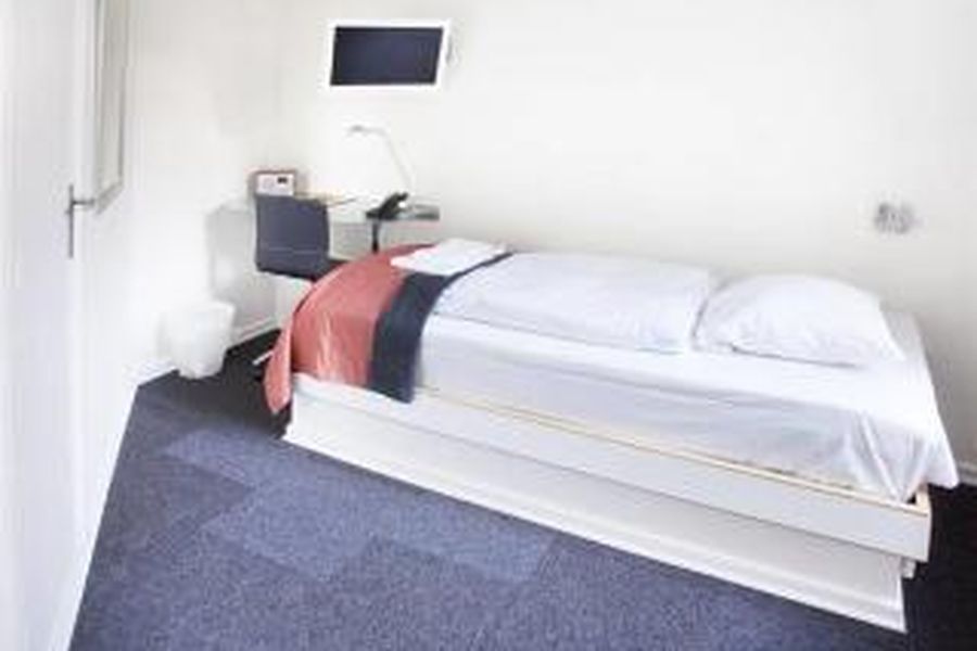 photo-1