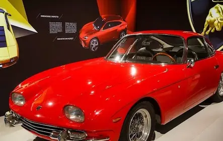 Museus Automobili Lamborghini, Ferruccio Lamborghini, Ferrari e Enzo Ferrari