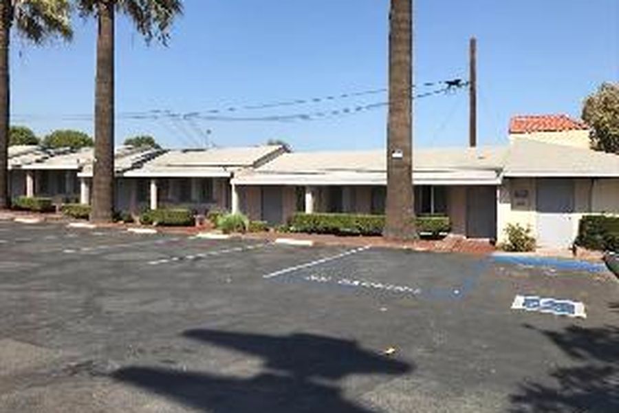 photo-1