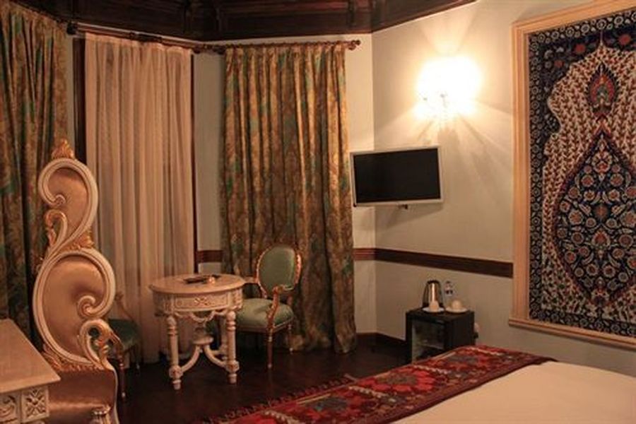 photo-1