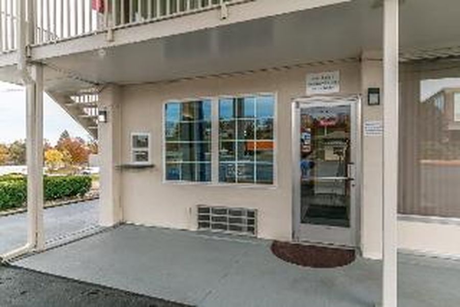 photo-1