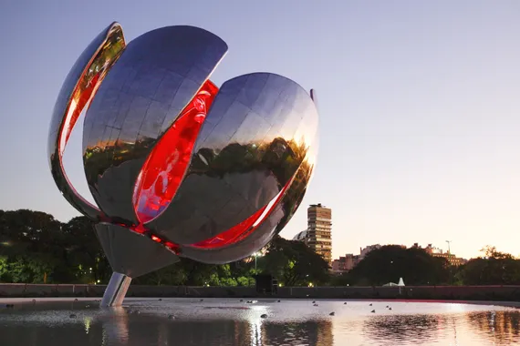 Floralis Generica, Buenos Aires