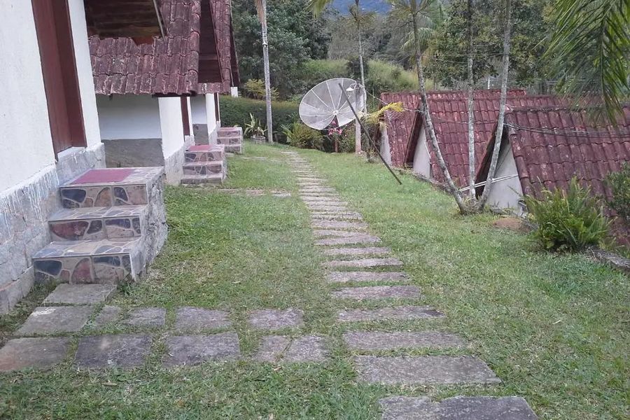 photo-0