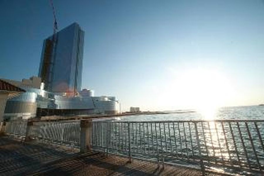 photo-1