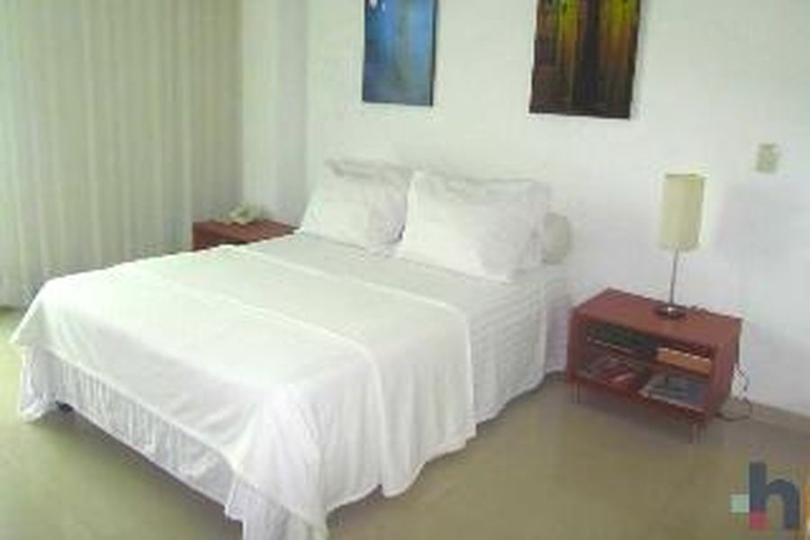 photo-0